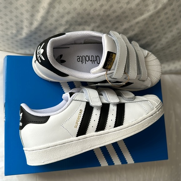 NEW Kids Youth Superstar Velcro Sneakers Shoes - Picture 13 of 16